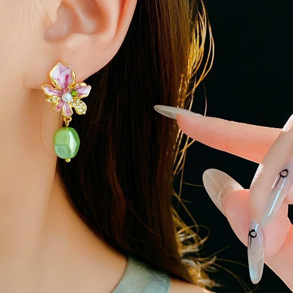Ear Jewelry Flower Stud Earrings Light Luxury Sweet Drop Earrings Bohemian Earrings Women  Gift