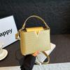 Fashion Texture Summer Large Capacity New Light Luxury Texture Casual Shoulder Crossbody Portable Small Square Bag