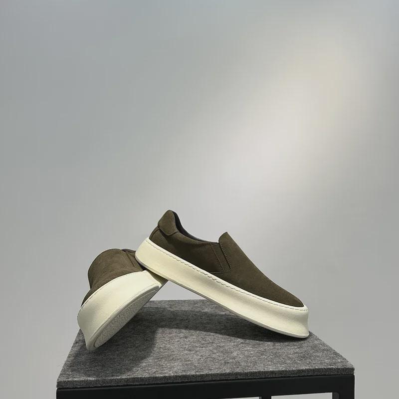 Мужские повседневные кроссовки Slip-On 2024: Модные, универсальные, спортивные, туфли для вождения