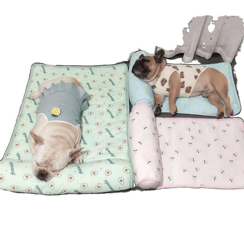 Охлаждающий коврик из ледяного шелка для питомцев: Водонепроницаемый, Плетеная конструкция для кошек и собак, Всесезонный