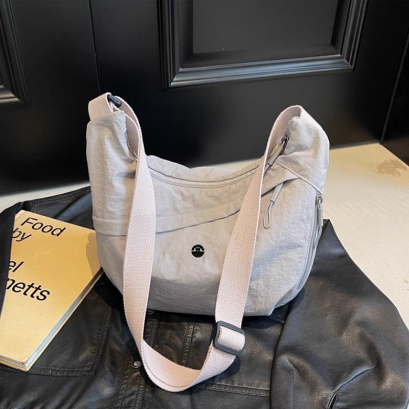Warrior High-Value Casual Versatile Korean Style Minimalist Trendy Commuting Travel Nylon Shoulder Bag Unisex Shoulder Bag Gray Beige H25B03U5661016