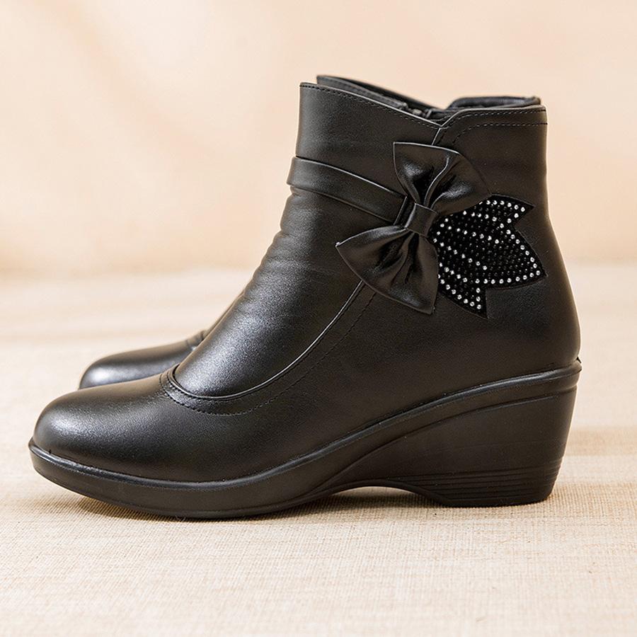 Женские кожаные водонепроницаемые ботинки, шнуровка, мягкая часть щиколотки, ремешок на каблуке-платформе, зимняя женская обувь с застежкой-молнией, классический стиль