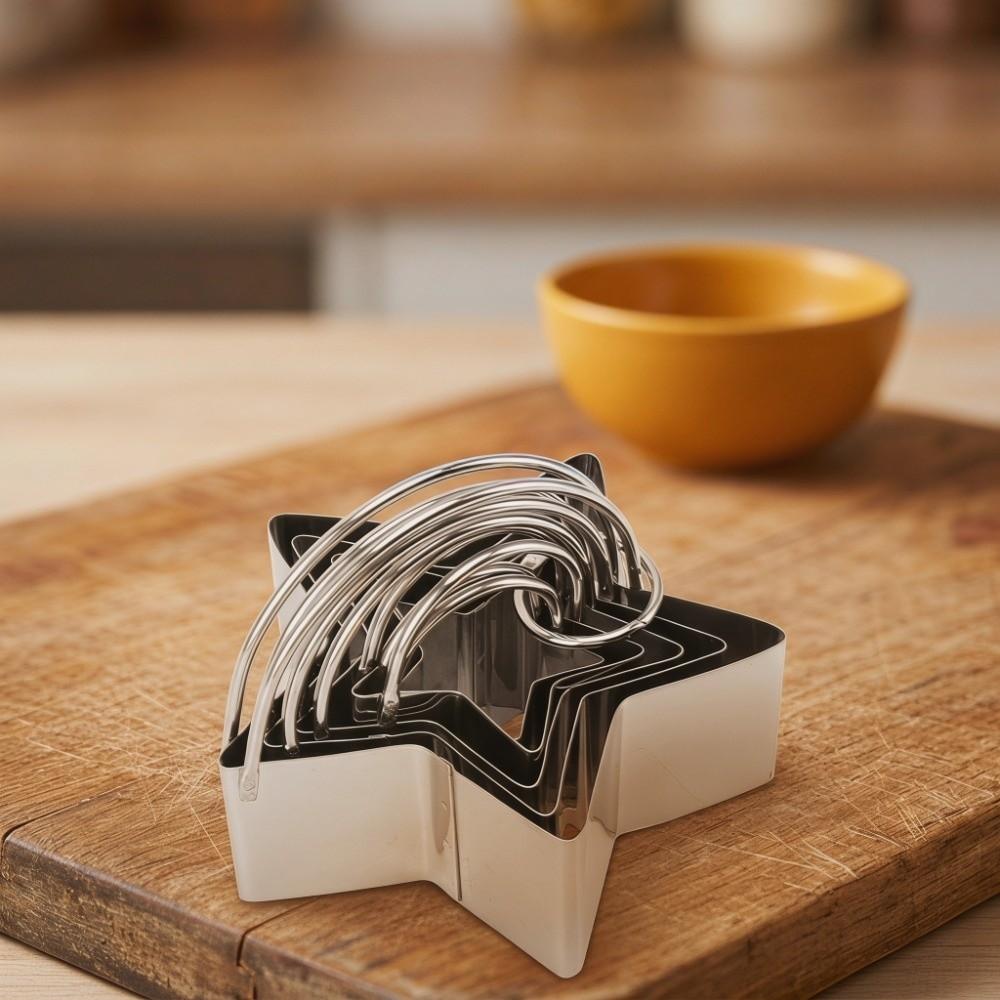 5pcs Stainless Steel Biscuit Cutter Molds With Handle Stars Shaped Cookie Cutters  Christmas