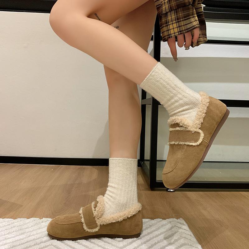 Ретро обувь Doudou женская 2025 зима новая флисовая утолщенная повседневная мягкая подошва пушистая обувь на одном педале плоские хлопковые туфли
