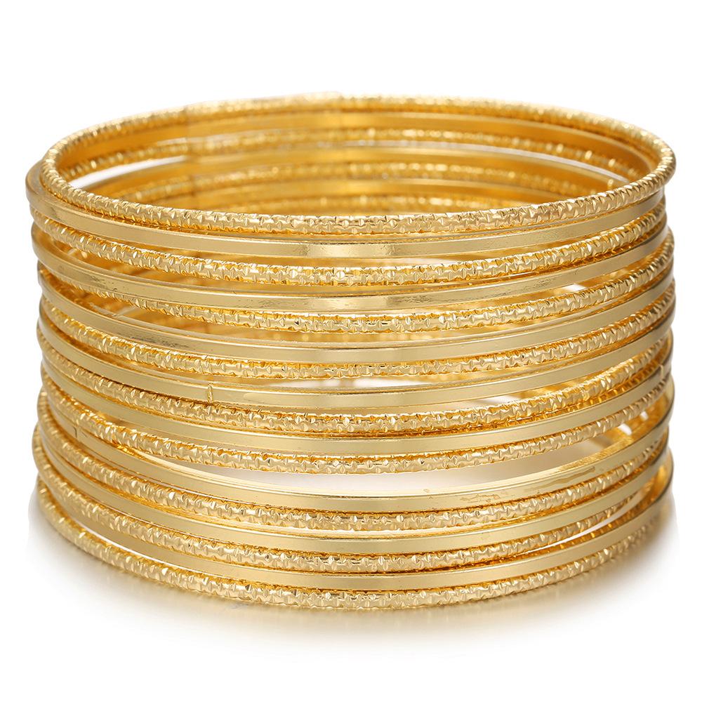 Hot-selling European and American jewelry, fashionable and atmospheric metal bracelets, a set of 11 plain rings, stacked bracelets, bracelets for wome