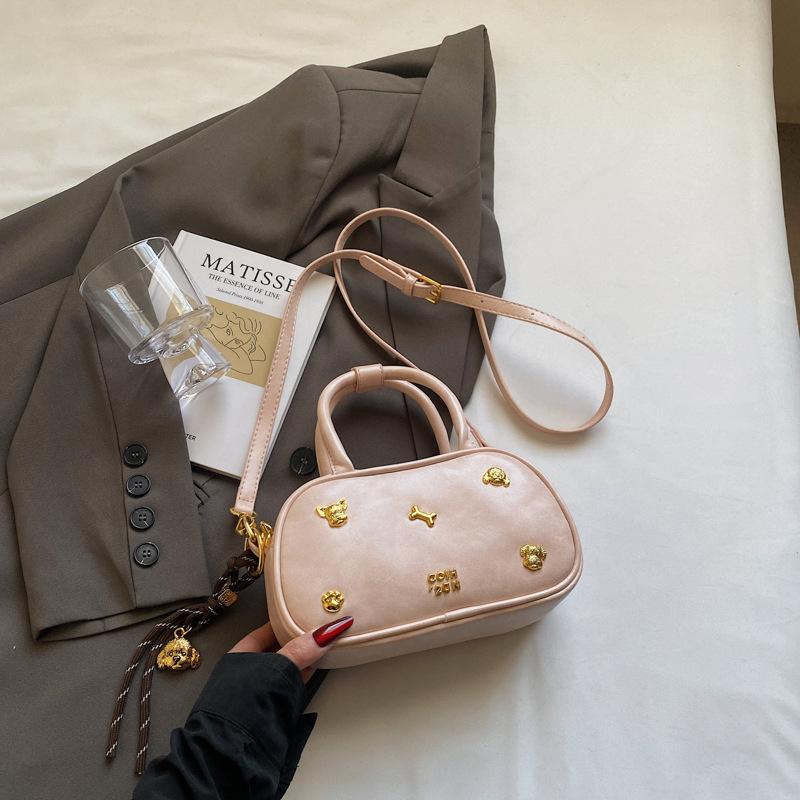 Женская сумка премиум-текстуры 2025 новая сумка-мессенджер маленькая квадратная сумка популярная модная повседневная универсальная сумка на плечо