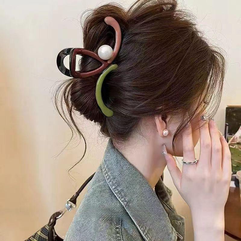 Korean Style Internet Famous Women's Shark Hair Clips – New Collection