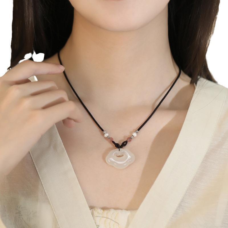 Xiangyun Peace Lock White Agate Chalcedony Necklace Silver Women's Hetian Jade Pendant New Chinese Style Summer Light Luxury Niche