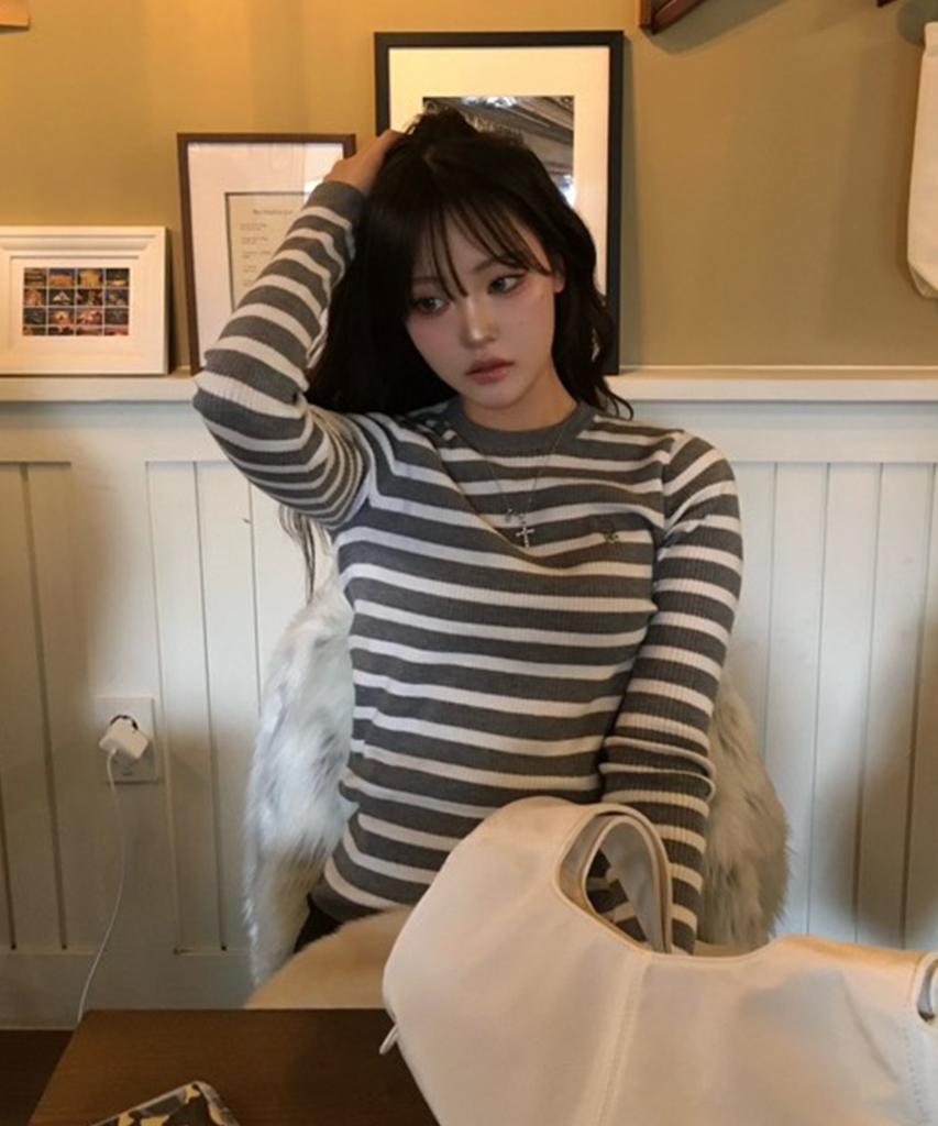 ITER Logo Stripe Long Sleeve Knit_Grey