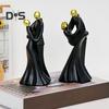 Dancing Couple Statue Resin Abstract Couple Ornament Desktop Hugging Couple Sculpture for Bedroom Living Room Decor Wedding Gift