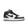 Stussy x Air Force 1 Mid Черно-белые кроссовки унисекс DJ7840-002