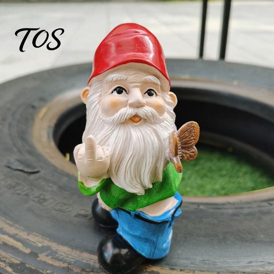 Festive Seasonal Decorations Naughty Middle Finger Gnome Statue, Resin Garden Goblin Ornament, Funny Christmas Ornament Gesture Dwarf Decoration