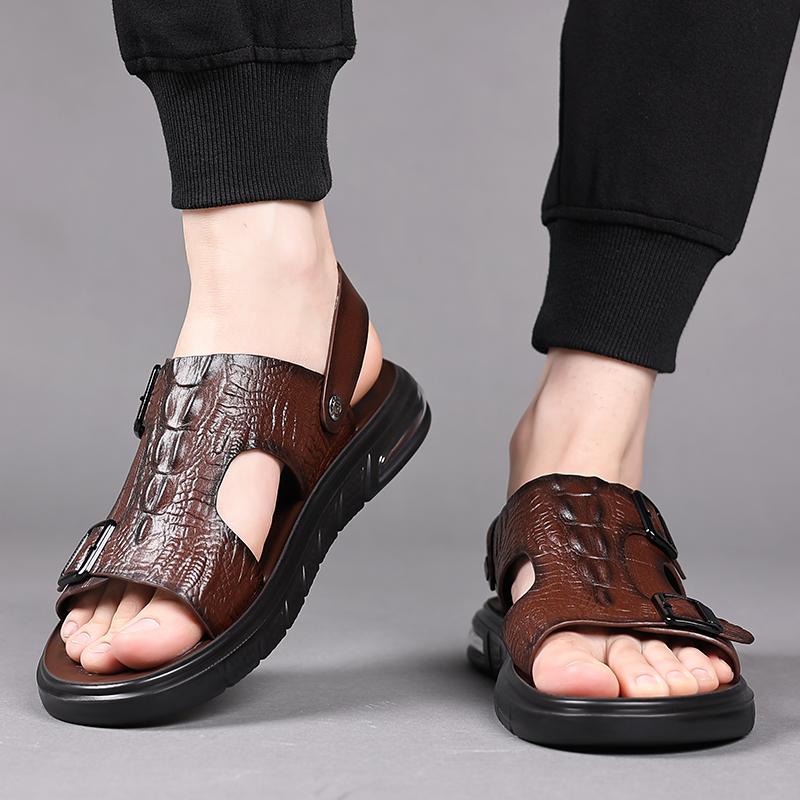 Classic Summer Men's Cowhide Business Casual Beach Shoes 2024 Fashionable Men's Simple and Comfortable Soft Soled Two On Sandals