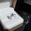 Women's Rotatable Zircon Snowflake Ring: Niche, Fashionable, High-End, No-Fade Design, Personalized Index Finger Accessory