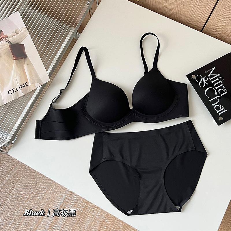 Traceless smooth-faced small breasts gather underwear for women, breathable and comfortable, lift bra, soft support, close breasts, anti-sagging bra