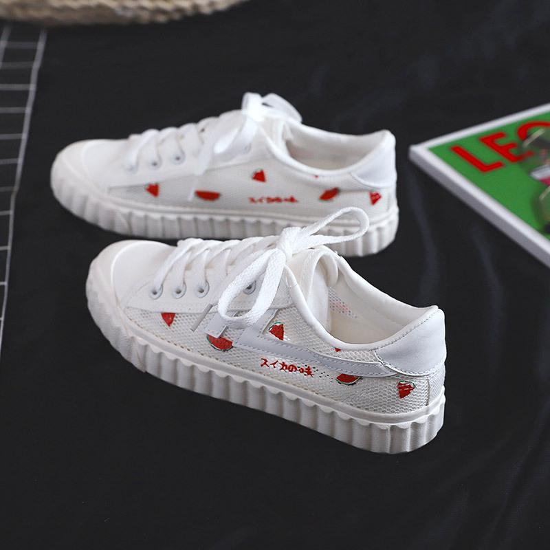 Дышащие парусиновые туфли женские 2025 лето новые универсальные сетчатые туфли студенческие на плоской подошве легкие повседневные спортивные туфли