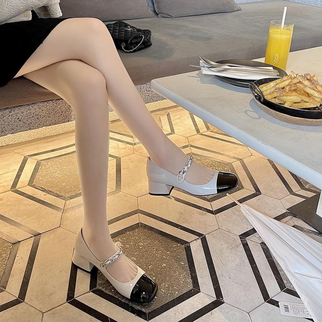 Grape mother same style round head color matching one-word buckle pearl chain French high-heeled Mary Jane single shoes women