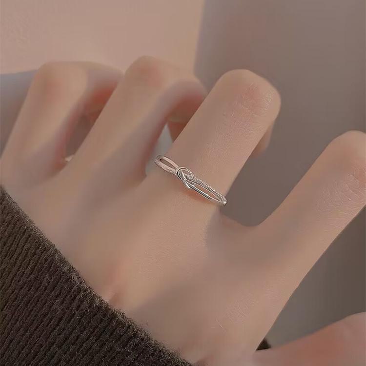 2023 Модное роскошное женское простое кольцо на указательный палец - уникальный дизайн для девушки