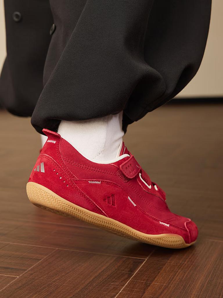 Женские балетки Adidas серии FOS URBAN REVERIE, номер модели Adidas KJ9088