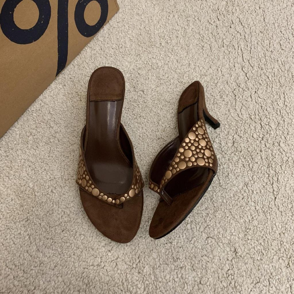 Версия из коровьей кожи~ нишевая кожа ретро заклепки замша тонкий каблук елочка крутые шлепанцы женские ноги универсальные высокие каблуки женские