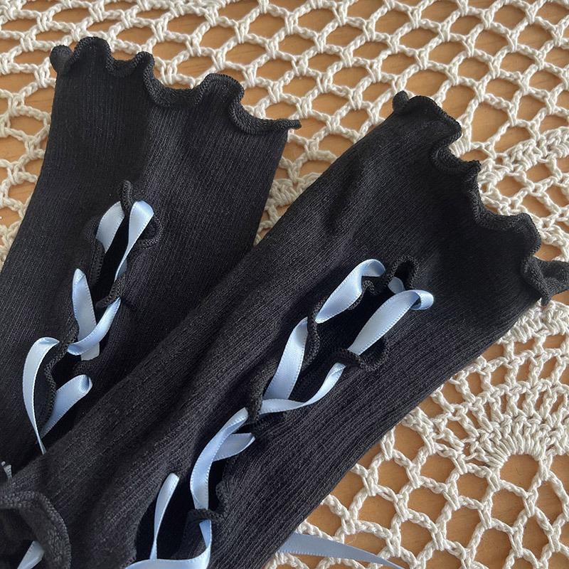 New Hot Sale Fashionable Simple Gothic Fingerless Gloves Unisex Tear Design Stretchy for Party Preparation and Durable