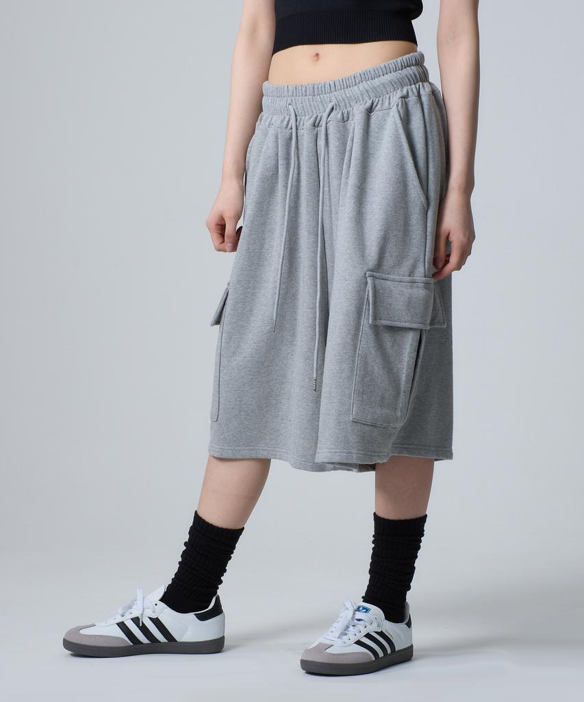 UNKNOWN PLANET Daily Wide Sweat Cargo Shorts Pants Gray