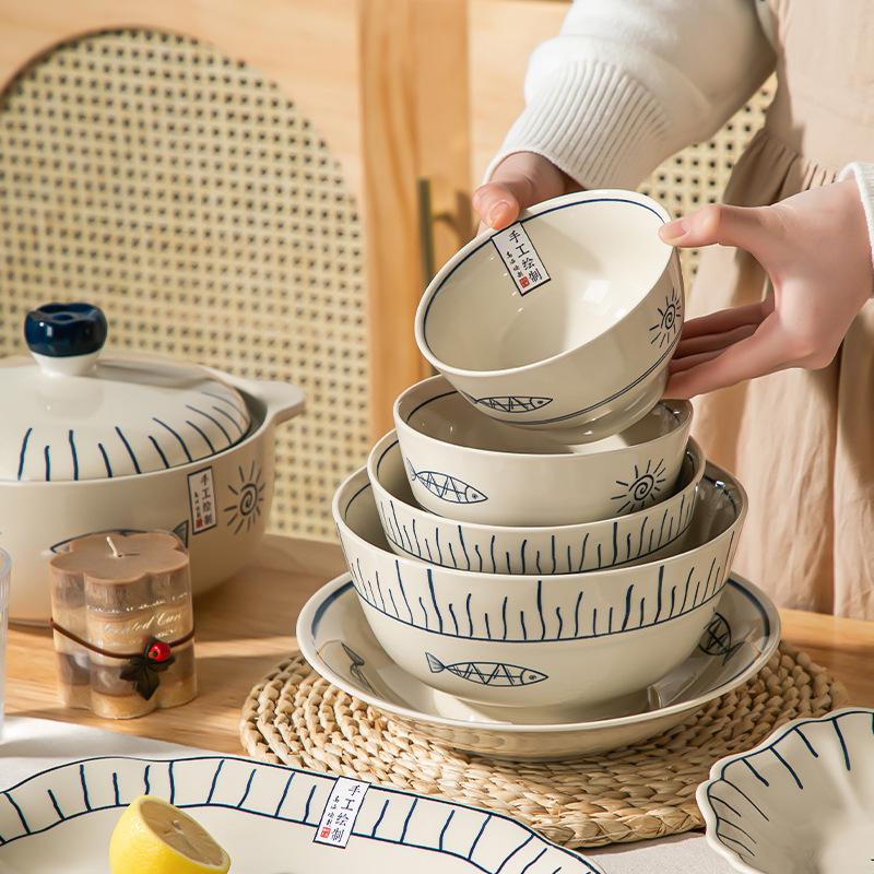 Japanese Ceramic Tableware Set: Rice Bowls, Plates, & Dishes for Restaurant Use