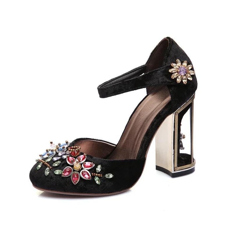 Мода Лето Ретро Цветочные Плюшевые Туфли Женские Туфли-Лодочки Роскошные Вырезы Клетка для Птиц Высокий Каблук Кристалл Женские Женские Сандалии Большой Размер 34-43