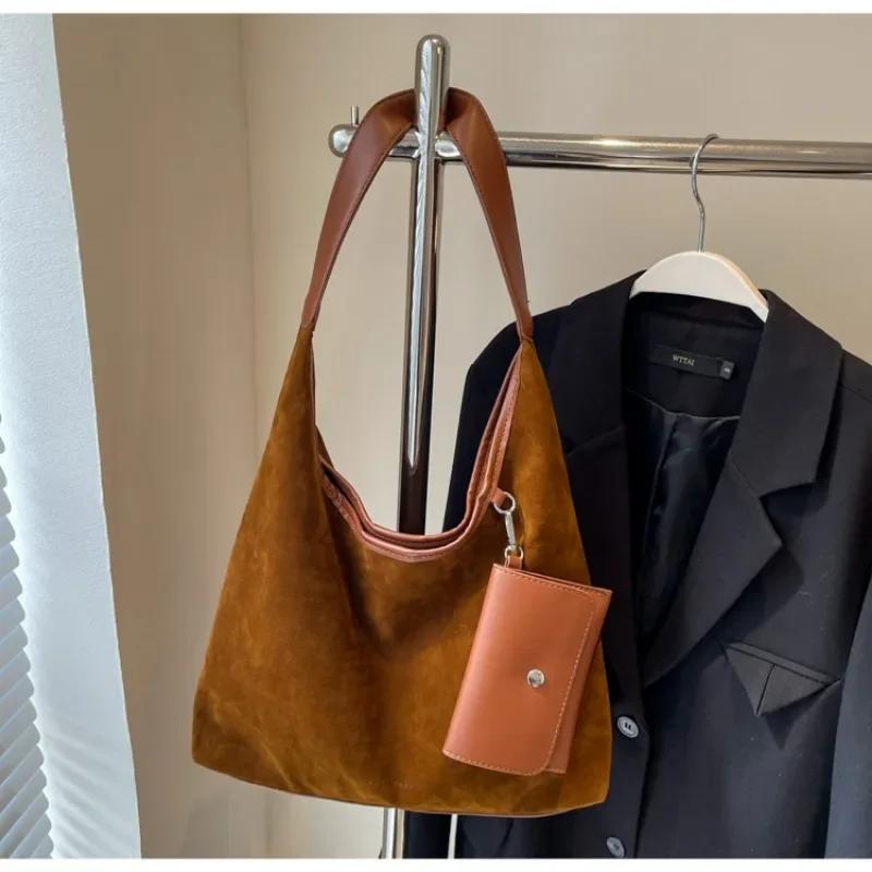 Сумки через плечо из искусственной замши для женщин с чувством роскоши, вместительные простые сумки через плечо