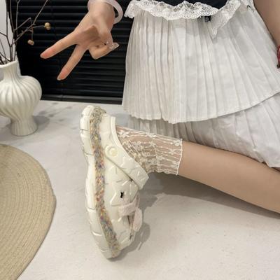 Красивые супер огонь модные крутые тапочки популярная сумка голова полушлепки 2025 летняя обувь на толстой подошве с бантом и отверстиями женские