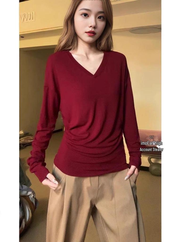 Korean V-Neck White Long Sleeve T-Shirt for Women – Autumn/Winter Relaxed Fit Base Layer with Cinched Waist