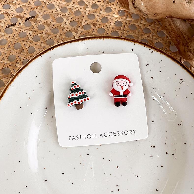 Рождественская коллекция Асимметричные серьги-гвоздики Милые серьги с изображением Санта-Снеговика и лося Мультяшная девушка Праздничные красные серьги для девочек