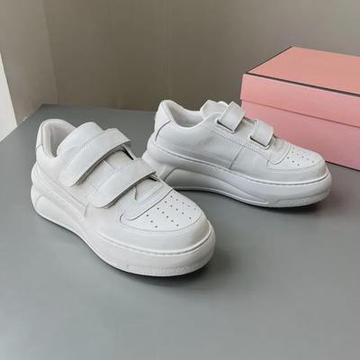 Модные женские белые кроссовки на липучках - осень 2024 г., толстая подошва, увеличивающая рост, повседневная спортивная одежда