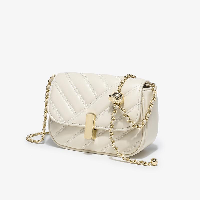 A Versatile White Single-shoulder Crossbody Bag for Students In Summer and A Niche Black Textured Chain Women's Bag