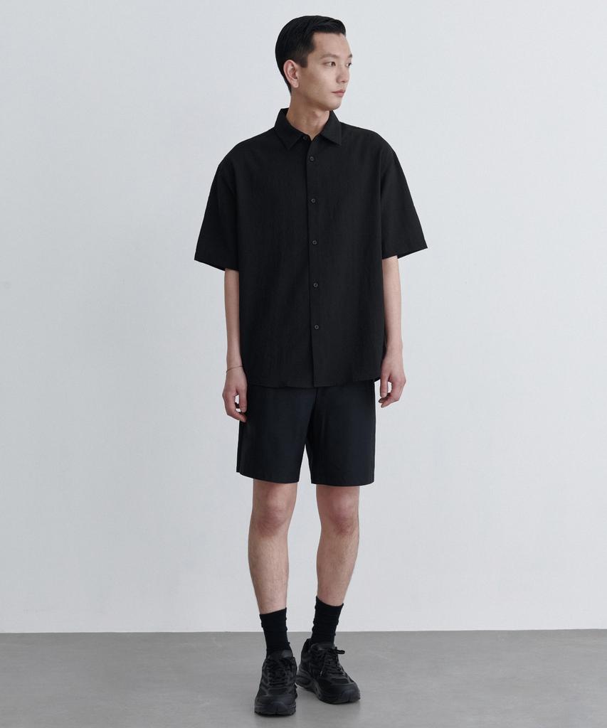 MUSINSA STANDARD Relaxed Linen-Like Short Sleeve Shirt [Black]