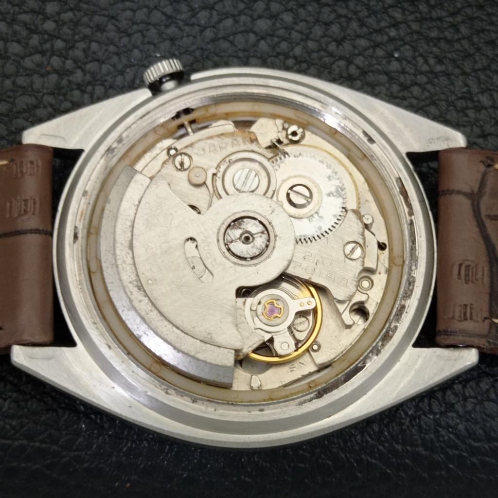 Seiko 5 АВТОМАТИЧЕСКИЕ ВИНТАЖНЫЕ ЯПОНСКИЕ 7019A МУЖСКИЕ ЧАСЫ С СЕРЕБРИСТЫМ ЦИФЕРБЛАТОМ a700595-5 R203-a700595