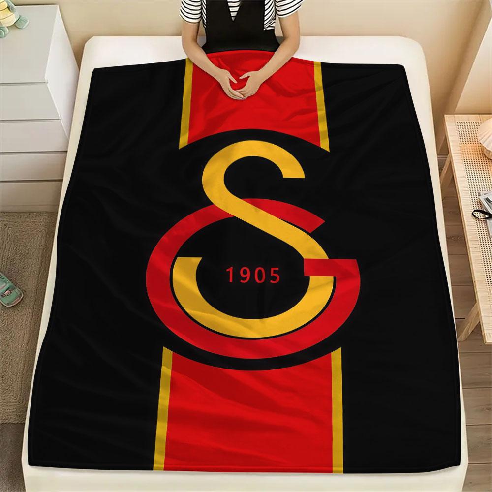 Galatasaray SK Logo Printed Flannel Blanket, soft throw for bedroom sofa, washable, fan merchandise, great gift.