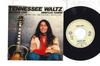 7-дюймовая пластинка EMMYLOU HARRIS - Tennessee Waltz / Precious Love P636W WARNER BROS 1980 Япония Фолк Б/У