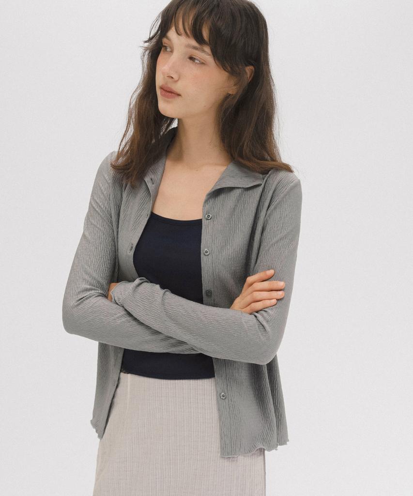 ANDNEEDS Pomi Pleats Blouse (Light Gray)