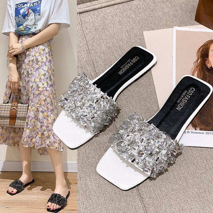 Trendy Flat Rubber Sole Slide Shoes With Sparkle And Fringes For Casual Wear