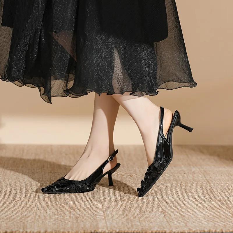 Новые блестящие женские сандалии с острым носком, неглубокие, элегантные туфли с открытой пяткой, туфли-лодочки на среднем каблуке