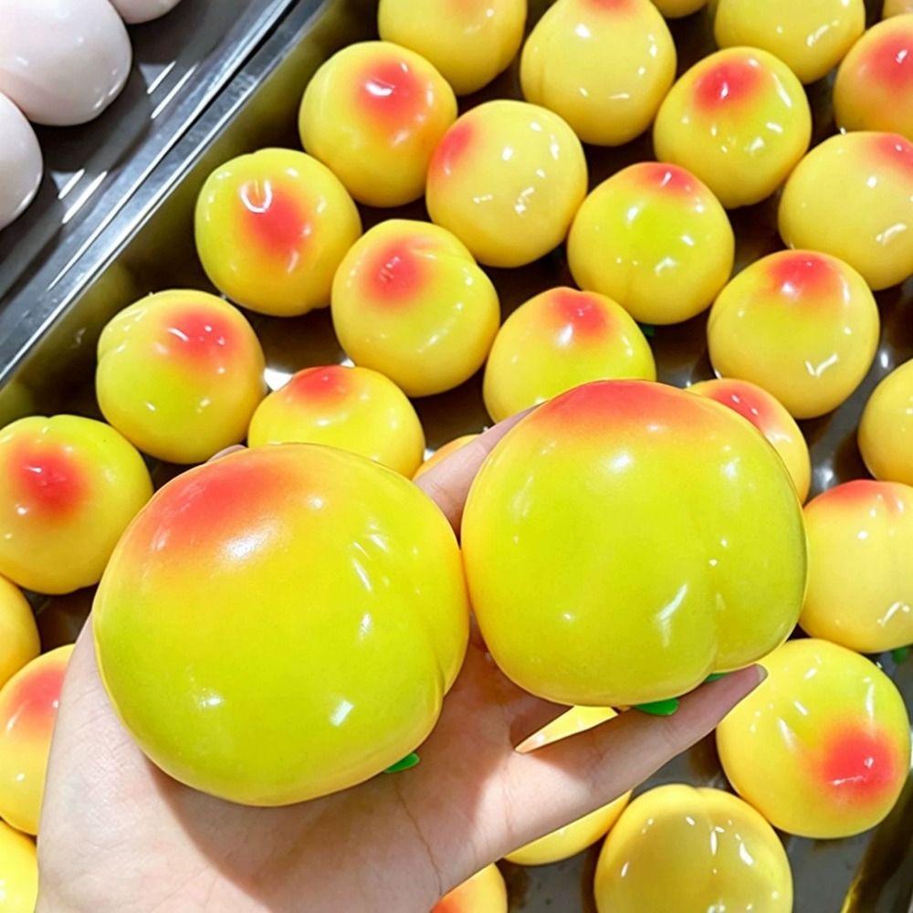 Crunchy Peach Squeeze Toy Moldable Realistic Fruits Pinch Office Desk Toy