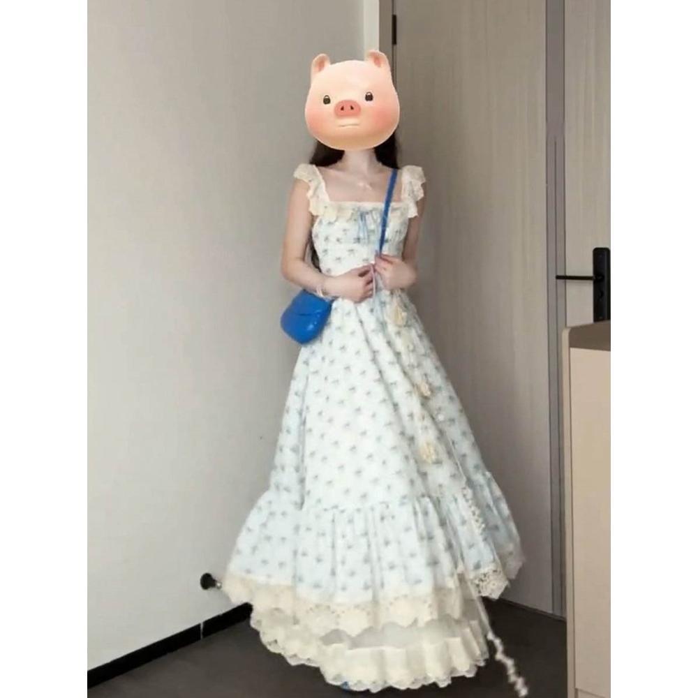 Blue Floral Suspender Dress, Unique and Beautiful Vacation Style, Sweet Summer Atmosphere, Small Skirt