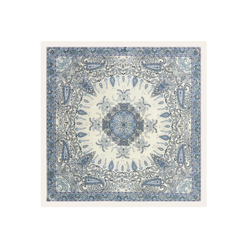 Luxury Square Silk Scarf Printing Design Silk Material Silk Scarves Soft Texture Breathable Women Hairband For Women and Girls