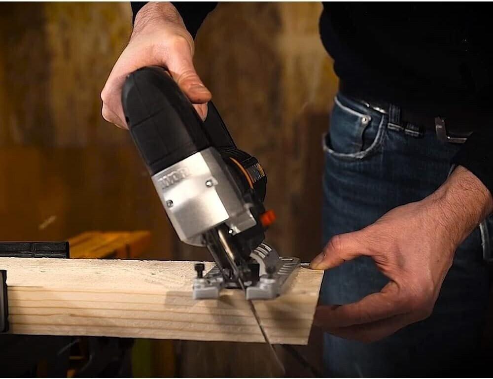 Маятниковый электролобзик Worx WX479 750W