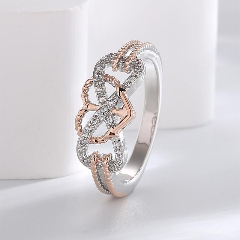 Stylish Geometric Heart-shaped Ring In Gorgeous Rose Gold For Daily Wear