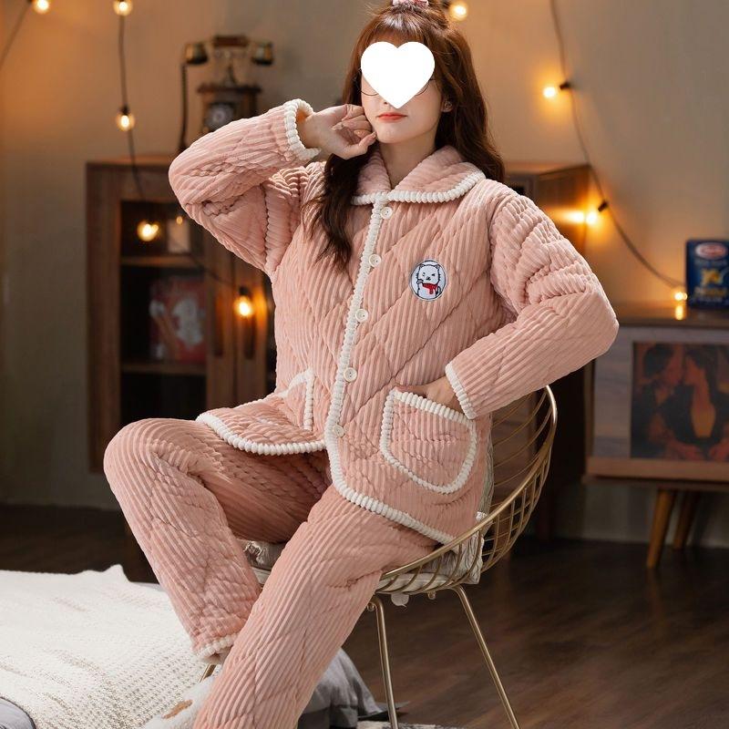 Пижама женская трехслойная утолщенная и милая зимняя можно носить больших размеров теплая стеганая домашняя одежда