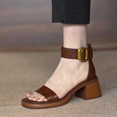 Роскошные женские сандалии Ретро сандалии с открытым носком для женщин Высококачественные сандалии из коровьей кожи 2025 Лето Новые римские сандалии на высоком каблуке
