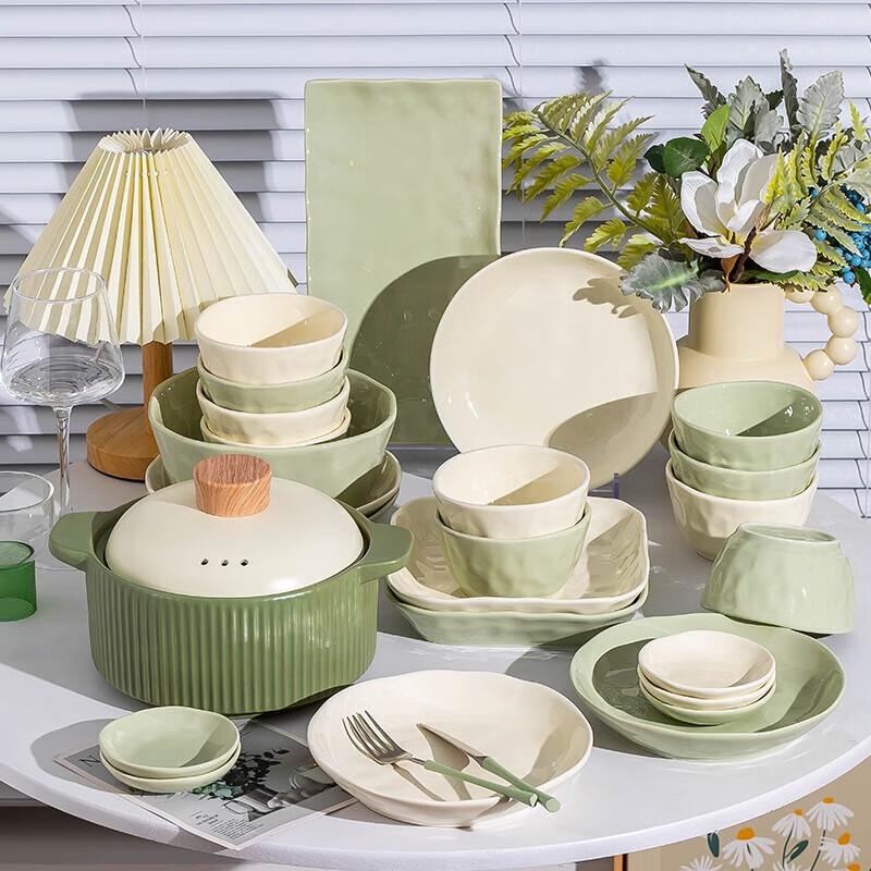 KANGMO 36-Piece Cream Style Ceramic Dinnerware Set with Casserole