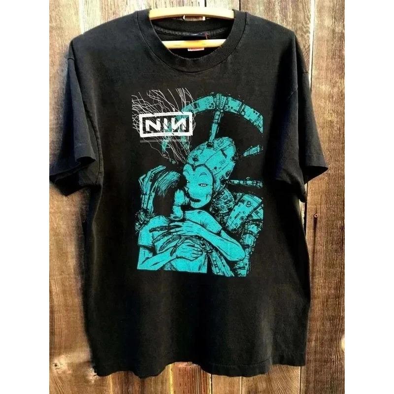VTG Nine Inch Nail Band Tshirt with Tooth Pattern for Unisexs Summer Collection Suitable for Both Unisex and Women